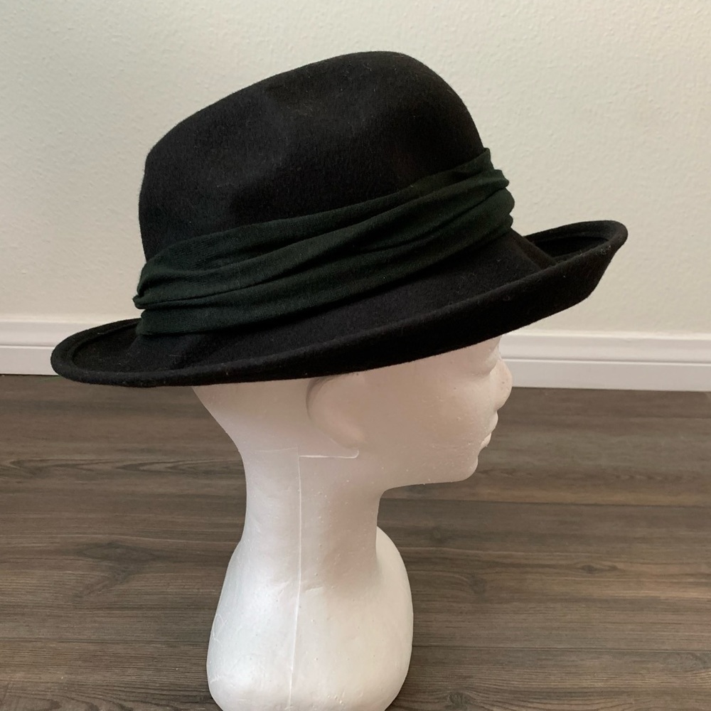 Bollman hat